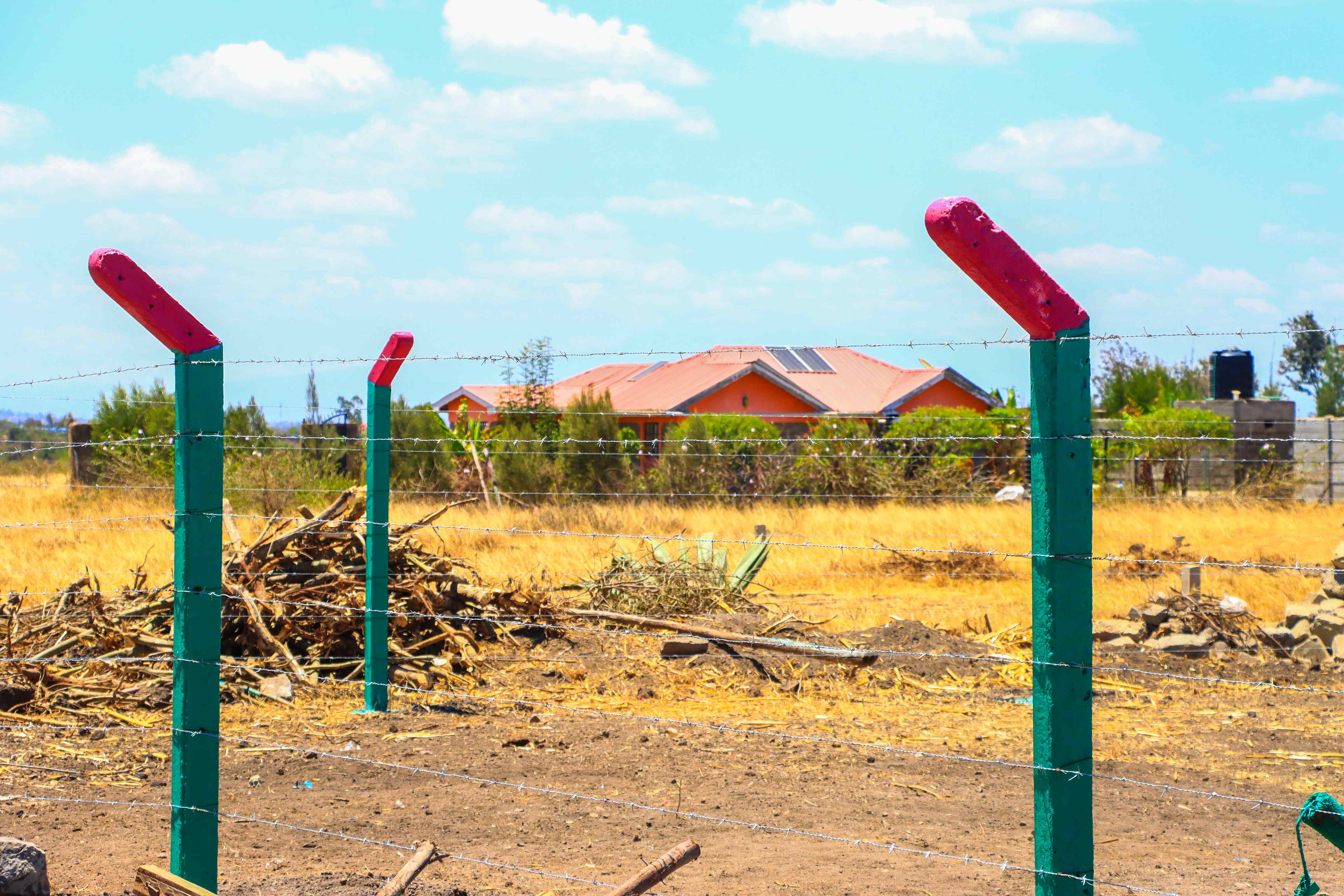PLOTS FOR SALE IN JUJA 1.695M (JUJA PHASE 117)