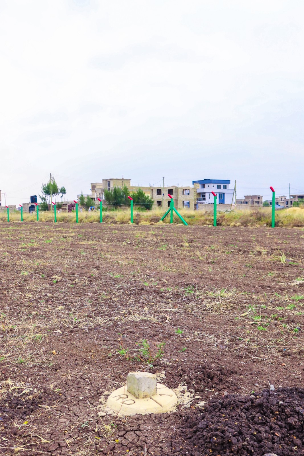 PLOTS FOR SALE IN KAMAKIS 3.8M (LEISURE COURT)