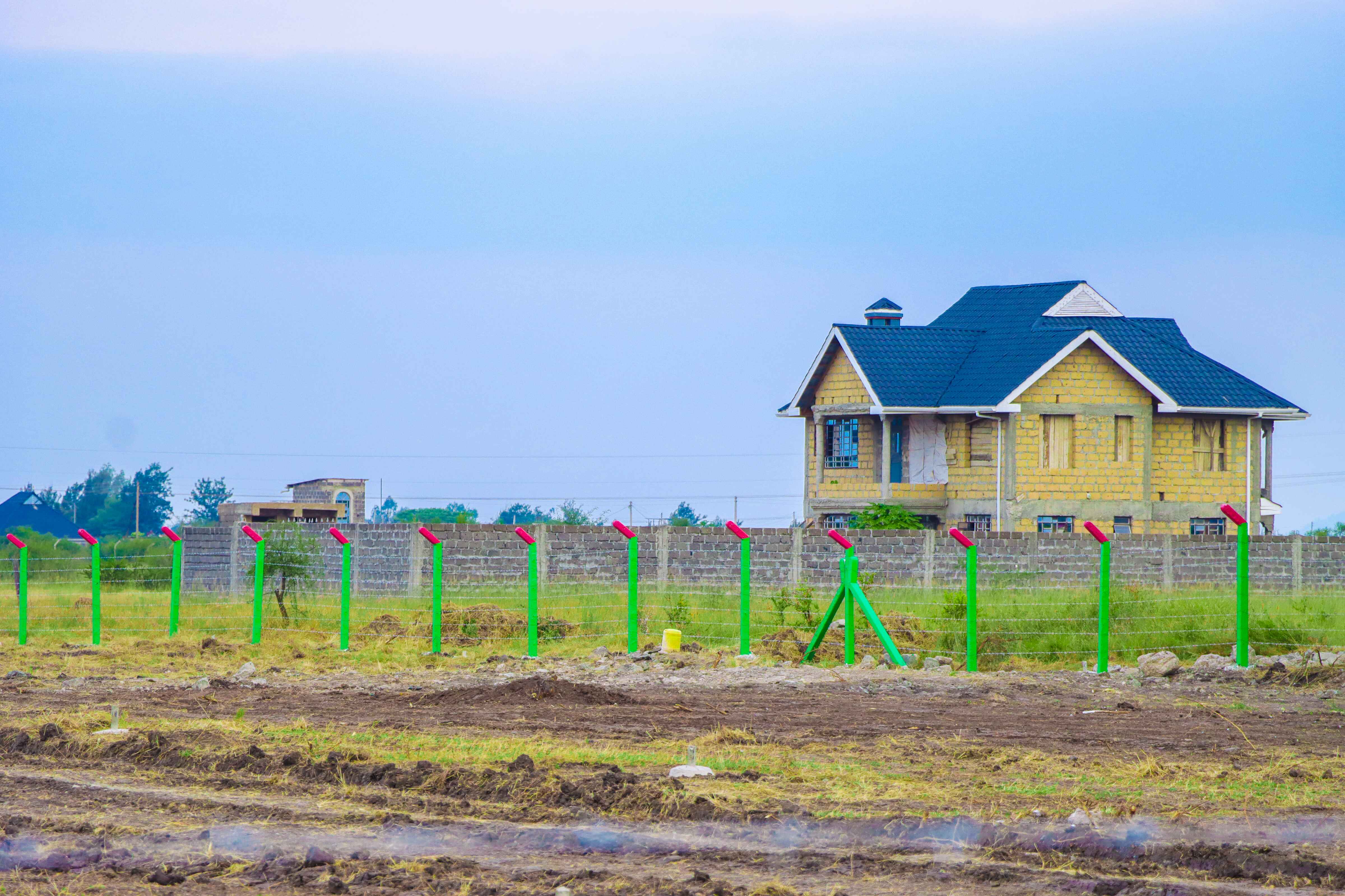 PLOTS FOR SALE IN JUJA 1.295M (JUJA PHASE 65)