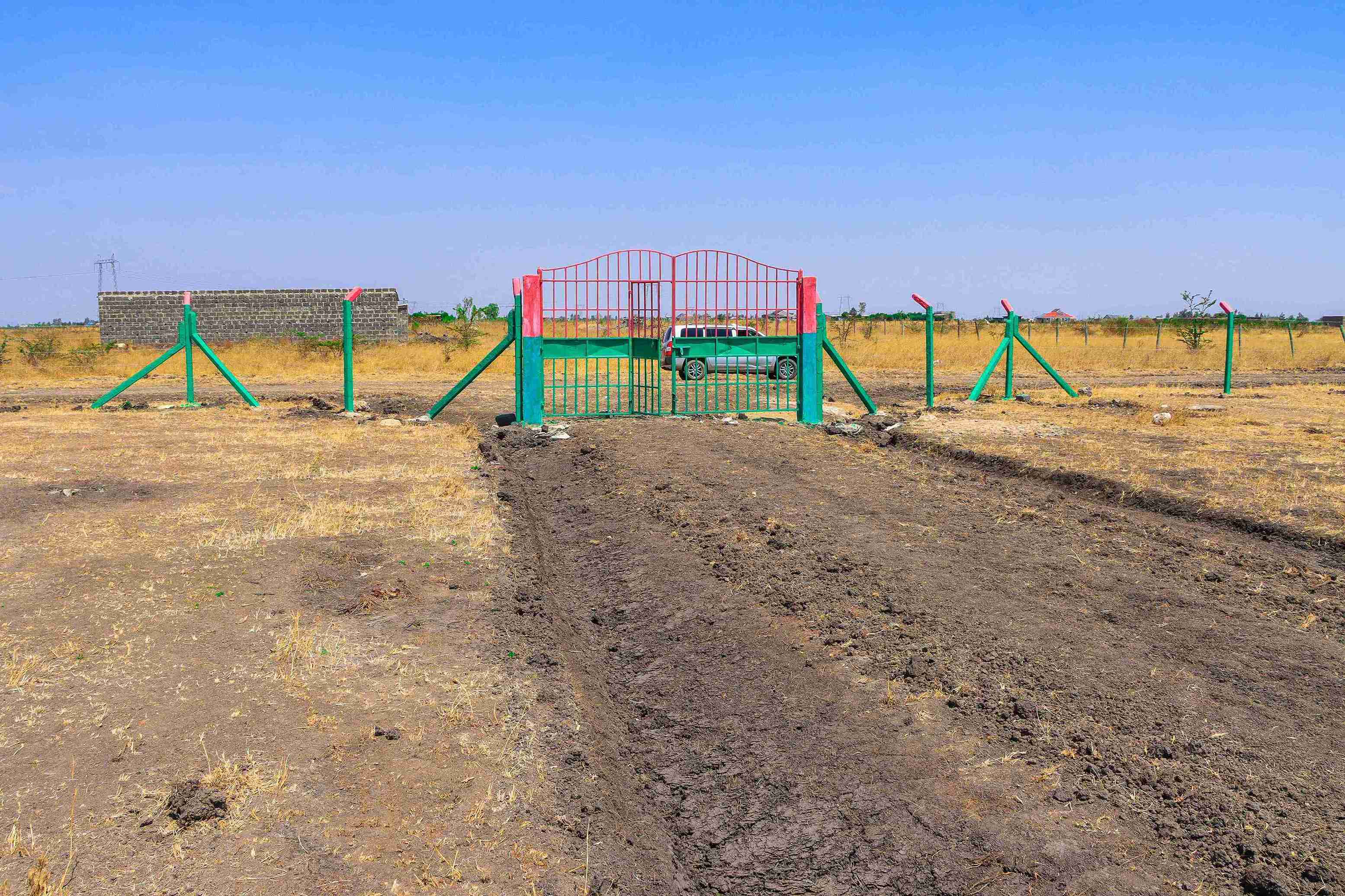 PLOTS FOR SALE IN JUJA 595K (JUJA PHASE 85)
