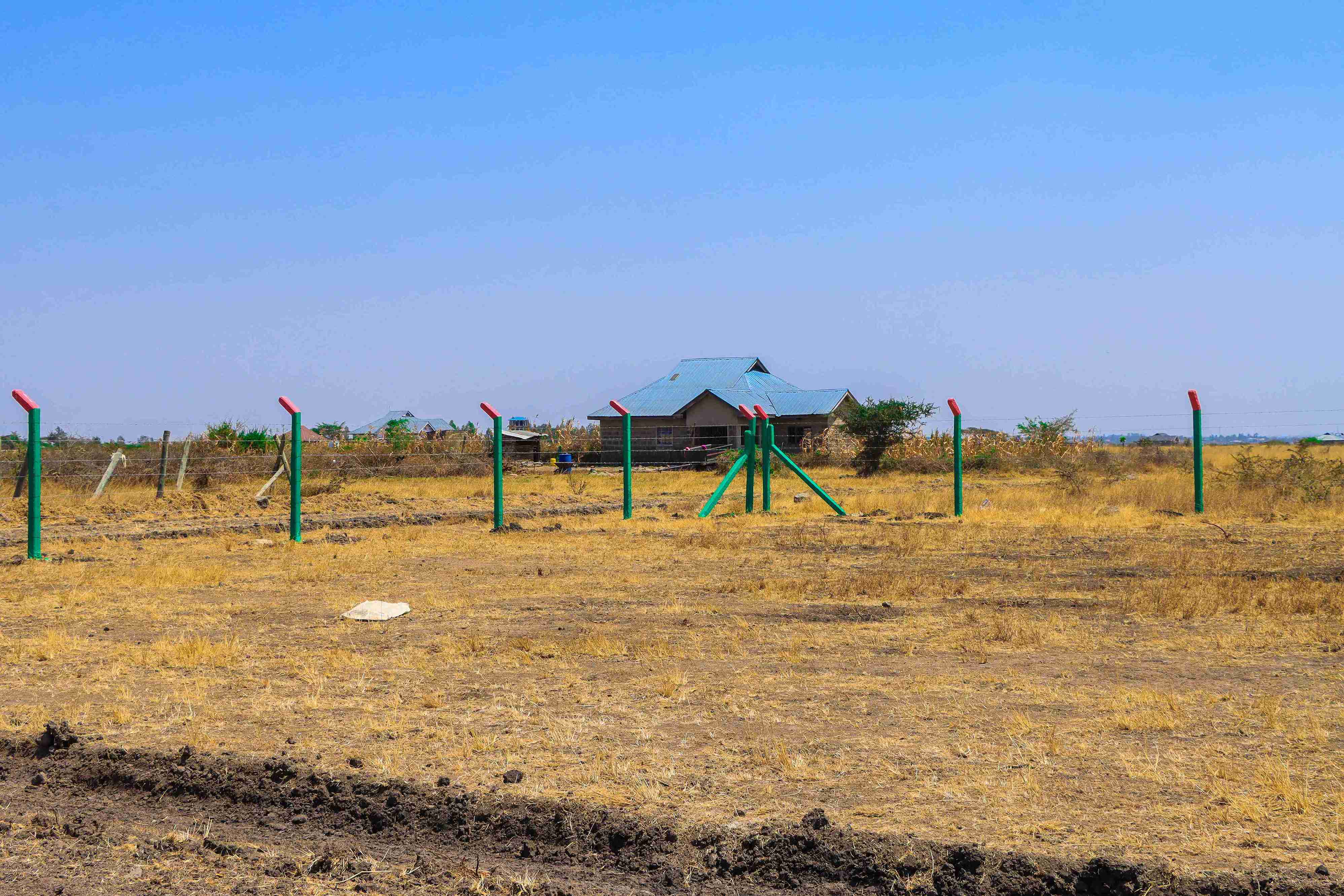 PLOTS FOR SALE IN JUJA 595K (JUJA PHASE 86)