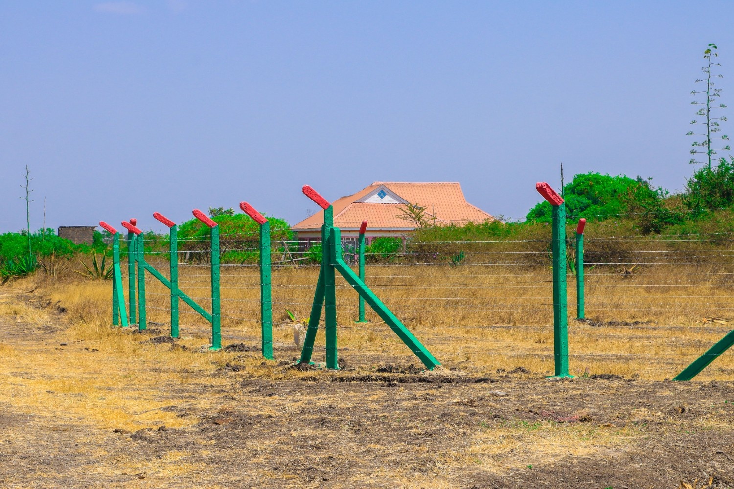 PLOTS FOR SALE IN JUJA 895K (JUJA PHASE 87)