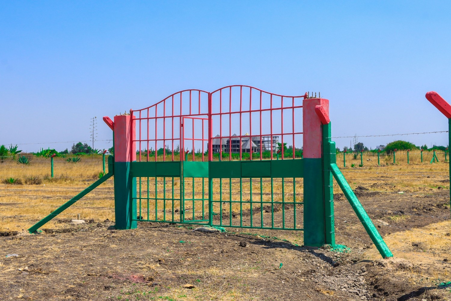 PLOTS FOR SALE IN JUJA 895K (JUJA PHASE 87)