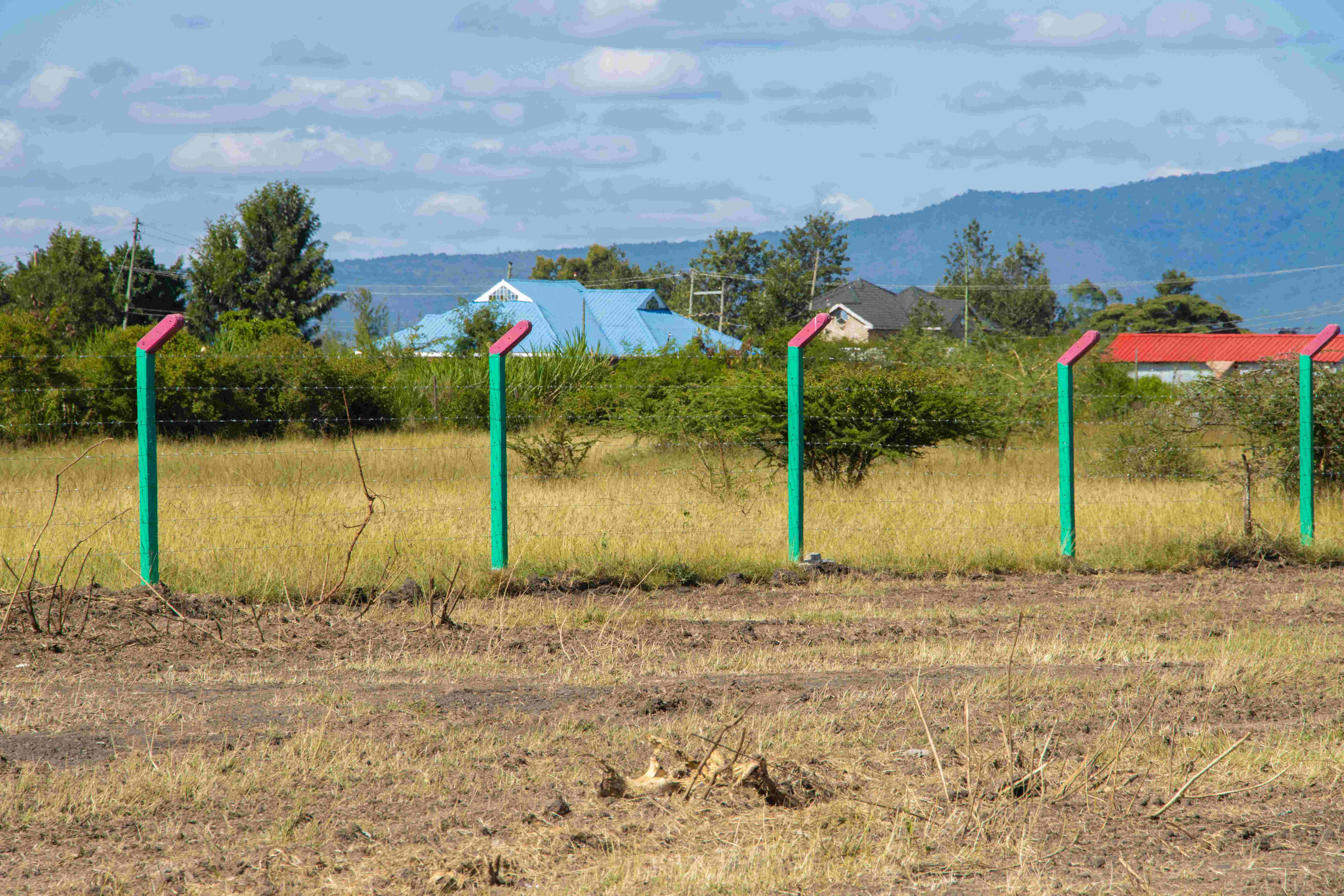 PLOTS FOR SALE IN JUJA 2.095M (JUJA PHASE 109)