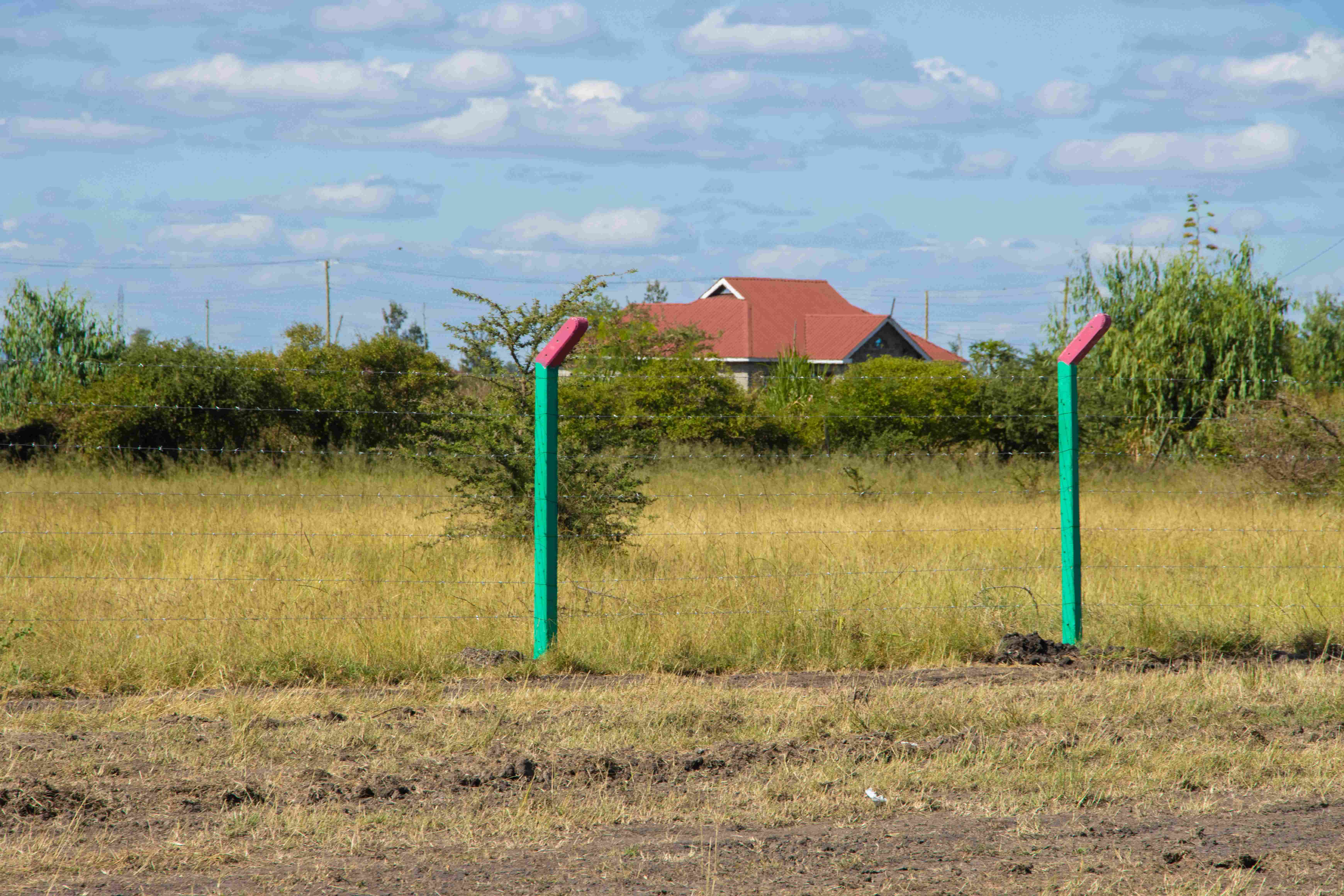 PLOTS FOR SALE IN JUJA 2.095M (JUJA PHASE 109)