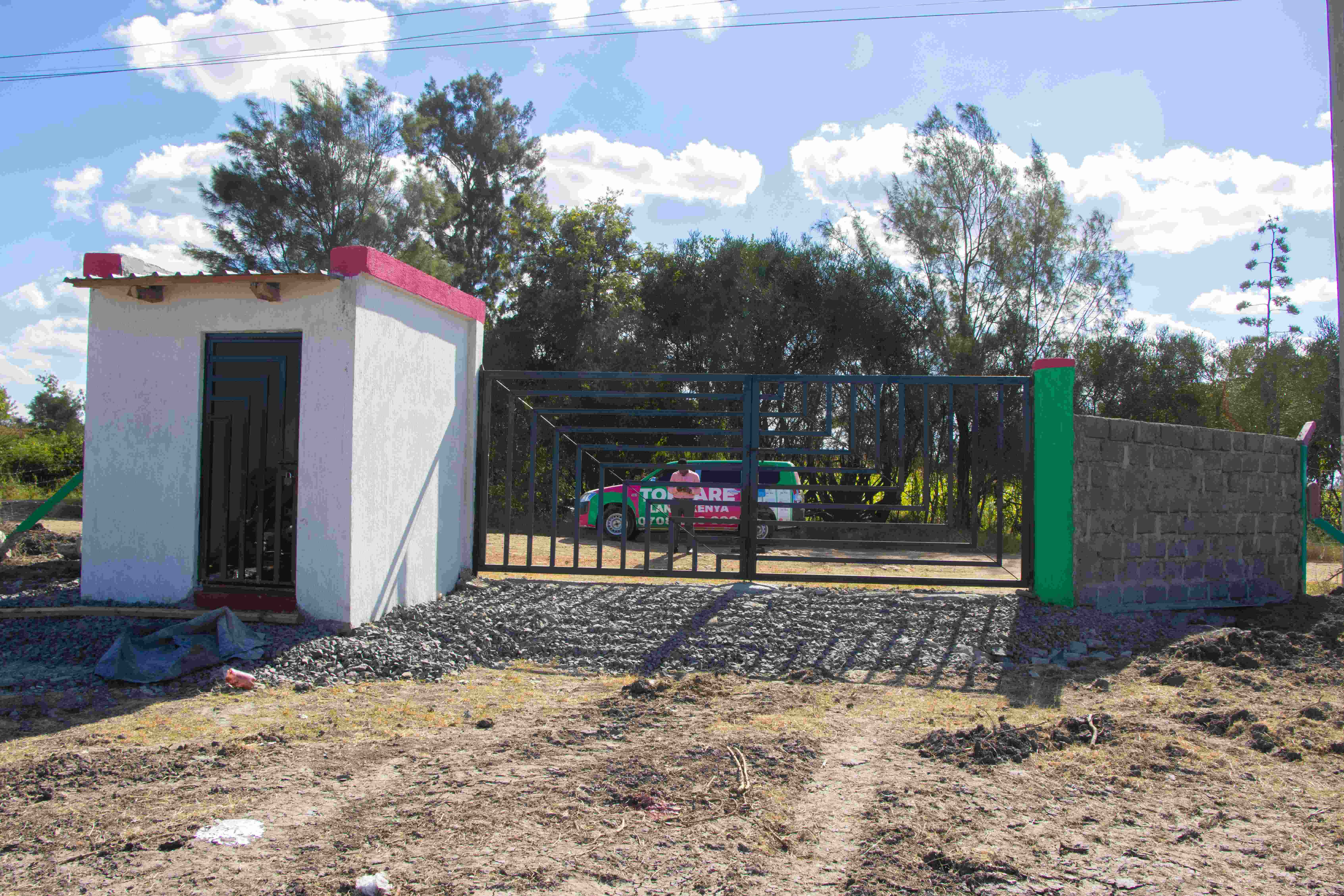 PLOTS FOR SALE IN JUJA 2.095M (JUJA PHASE 109)