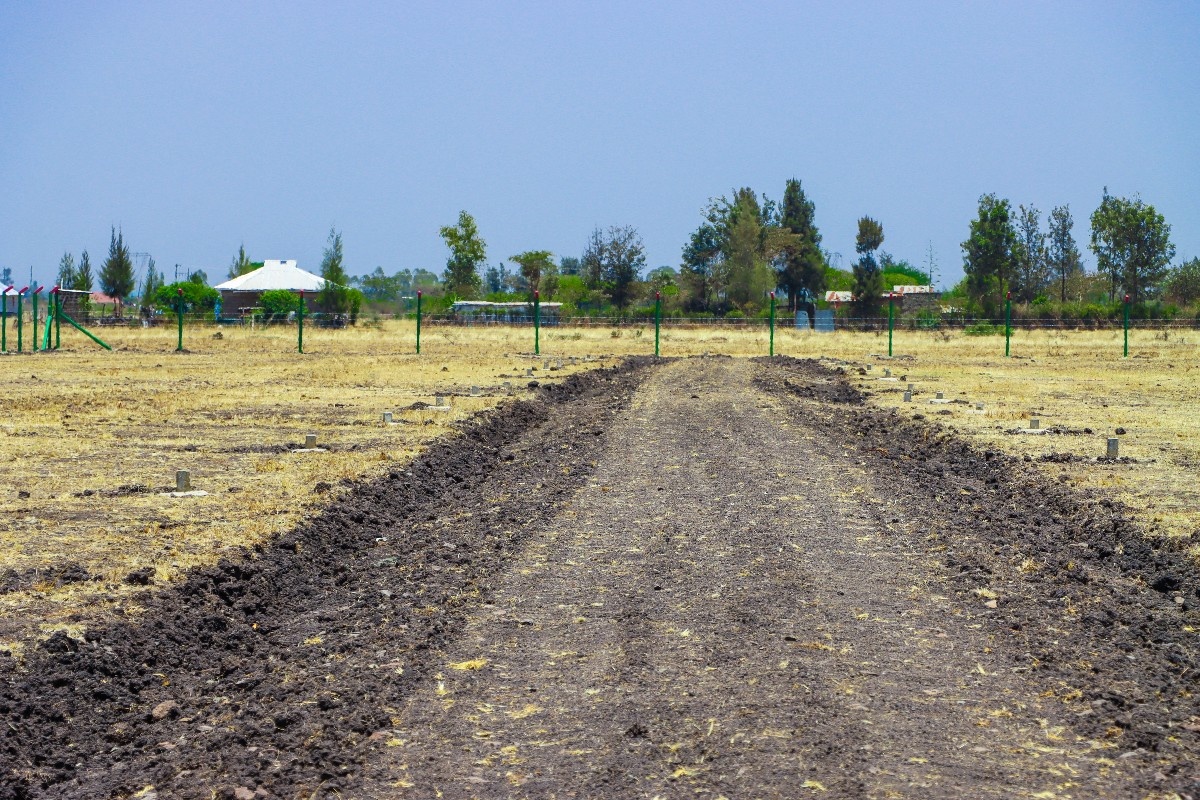 PLOTS FOR SALE IN JUJA 895K (JUJA PHASE 92)
