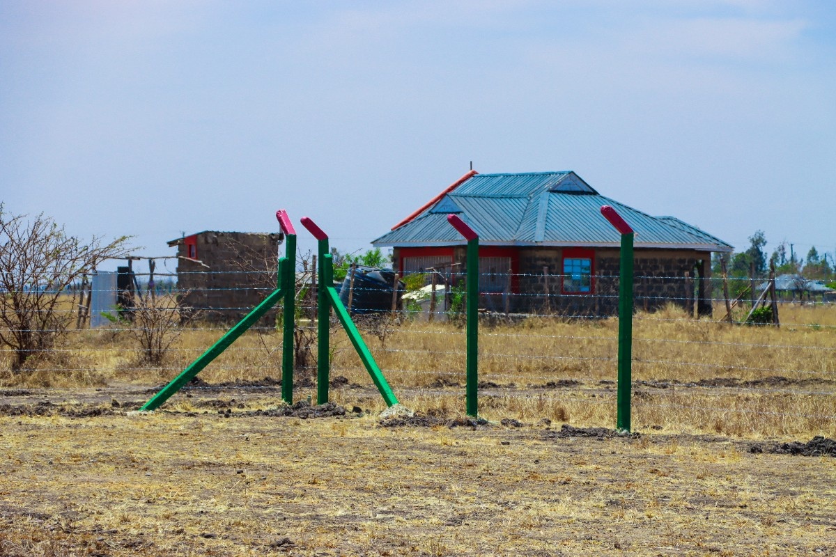 PLOTS FOR SALE IN JUJA 895K (JUJA PHASE 92)