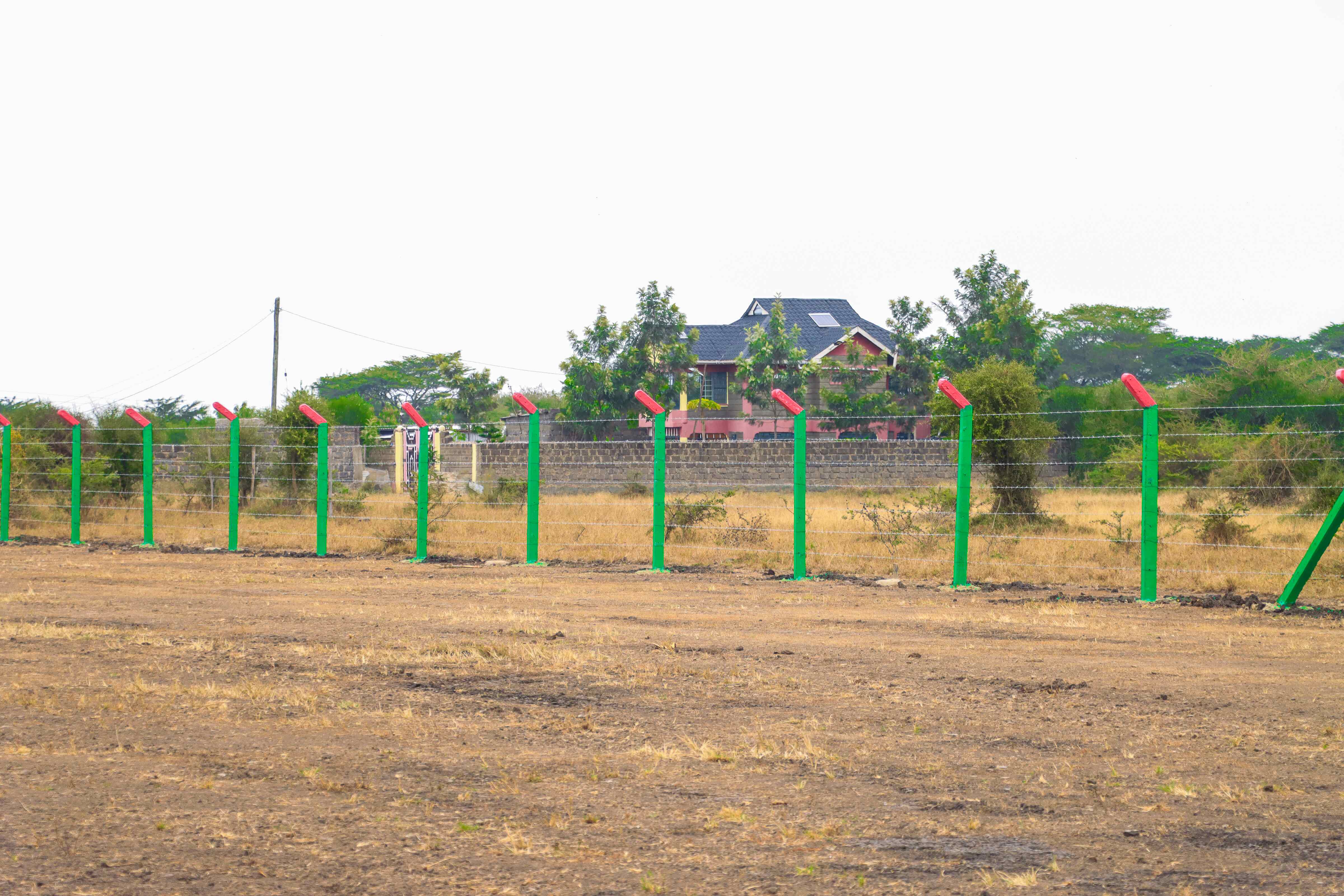 PLOTS FOR SALE IN JUJA 895K (JUJA PHASE 67)