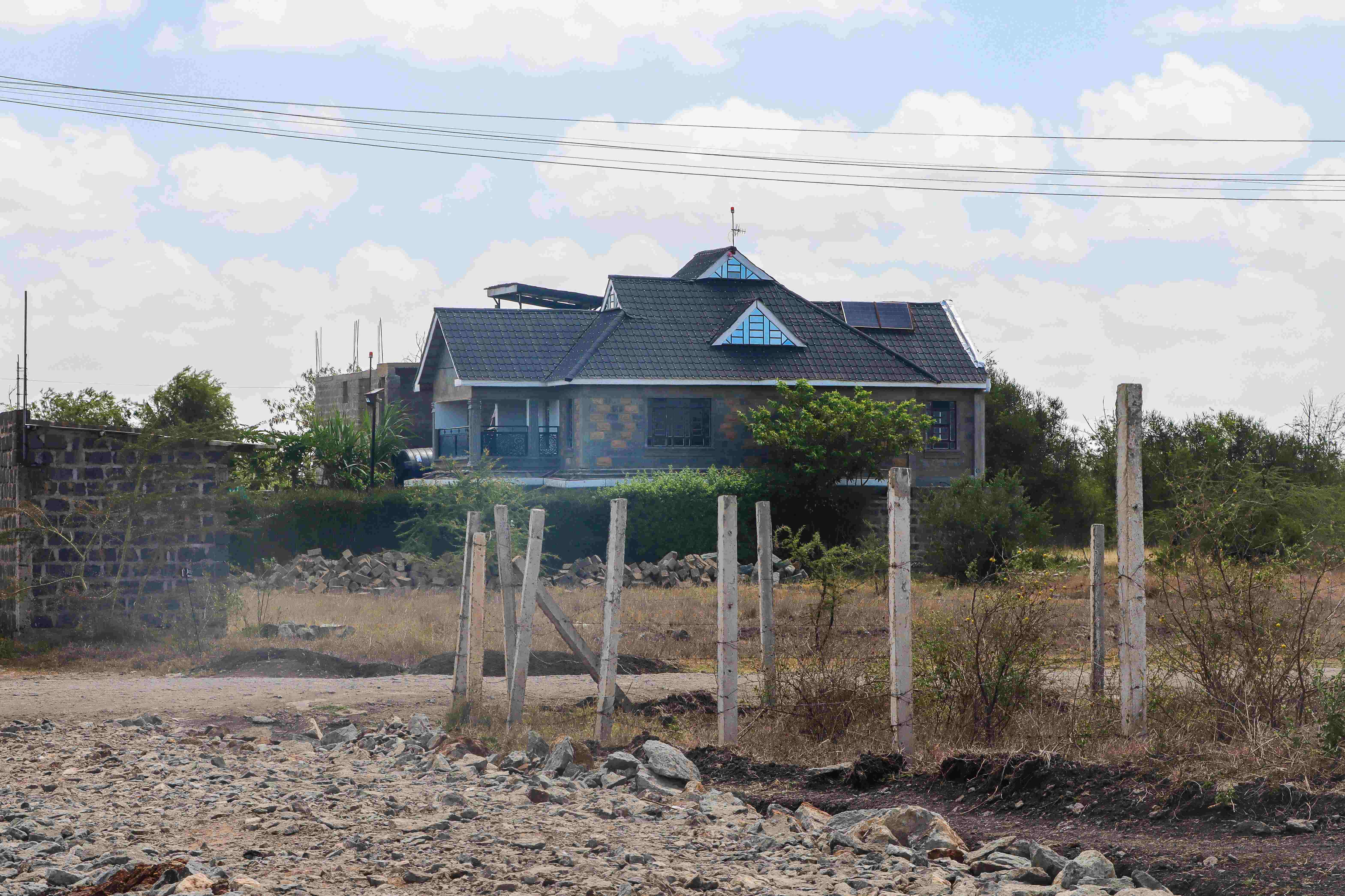 PLOTS FOR SALE IN JUJA 2.195M (JUJA PHASE 101)