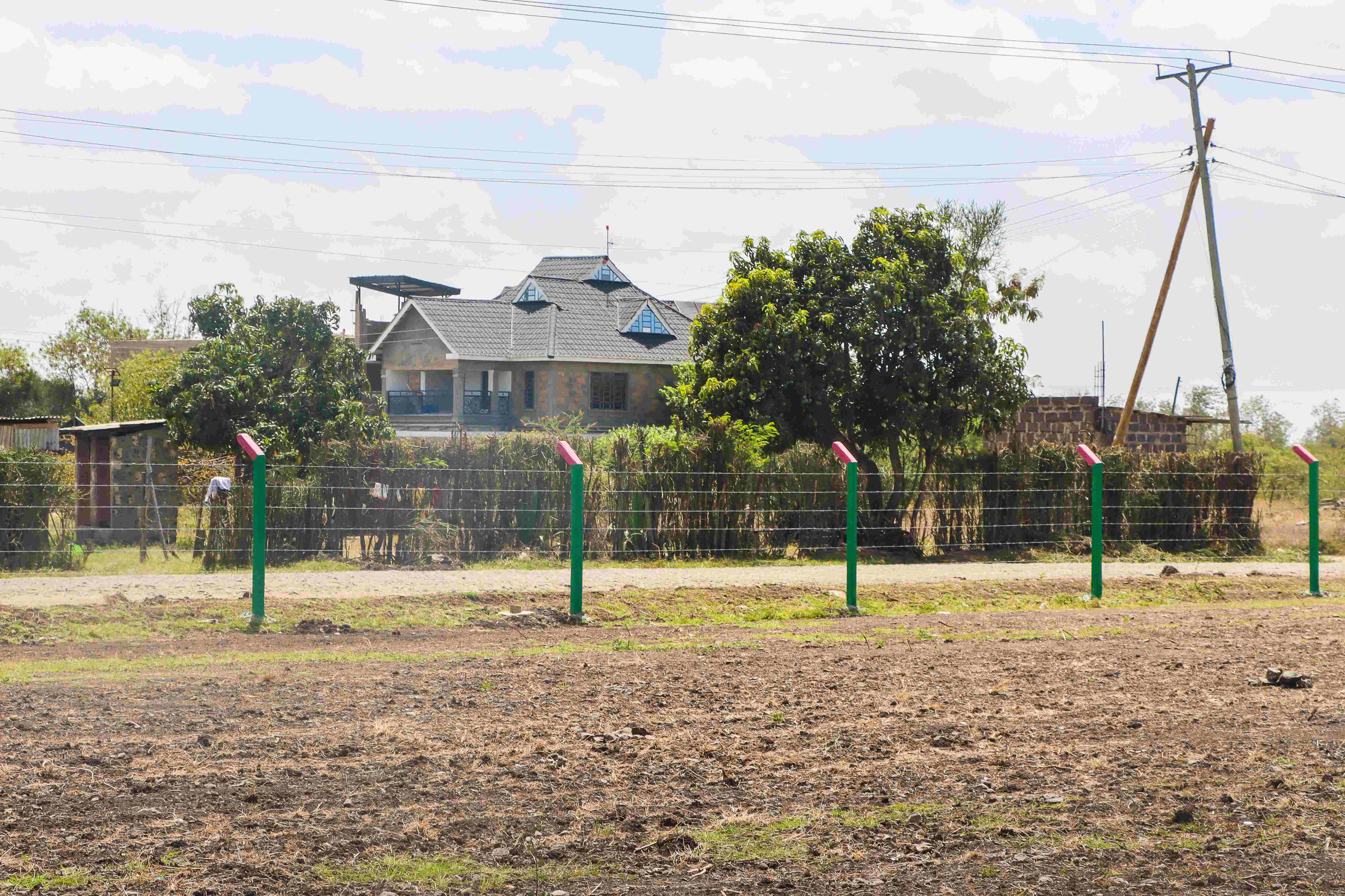 PLOTS FOR SALE IN JUJA 2.195M (JUJA PHASE 101)