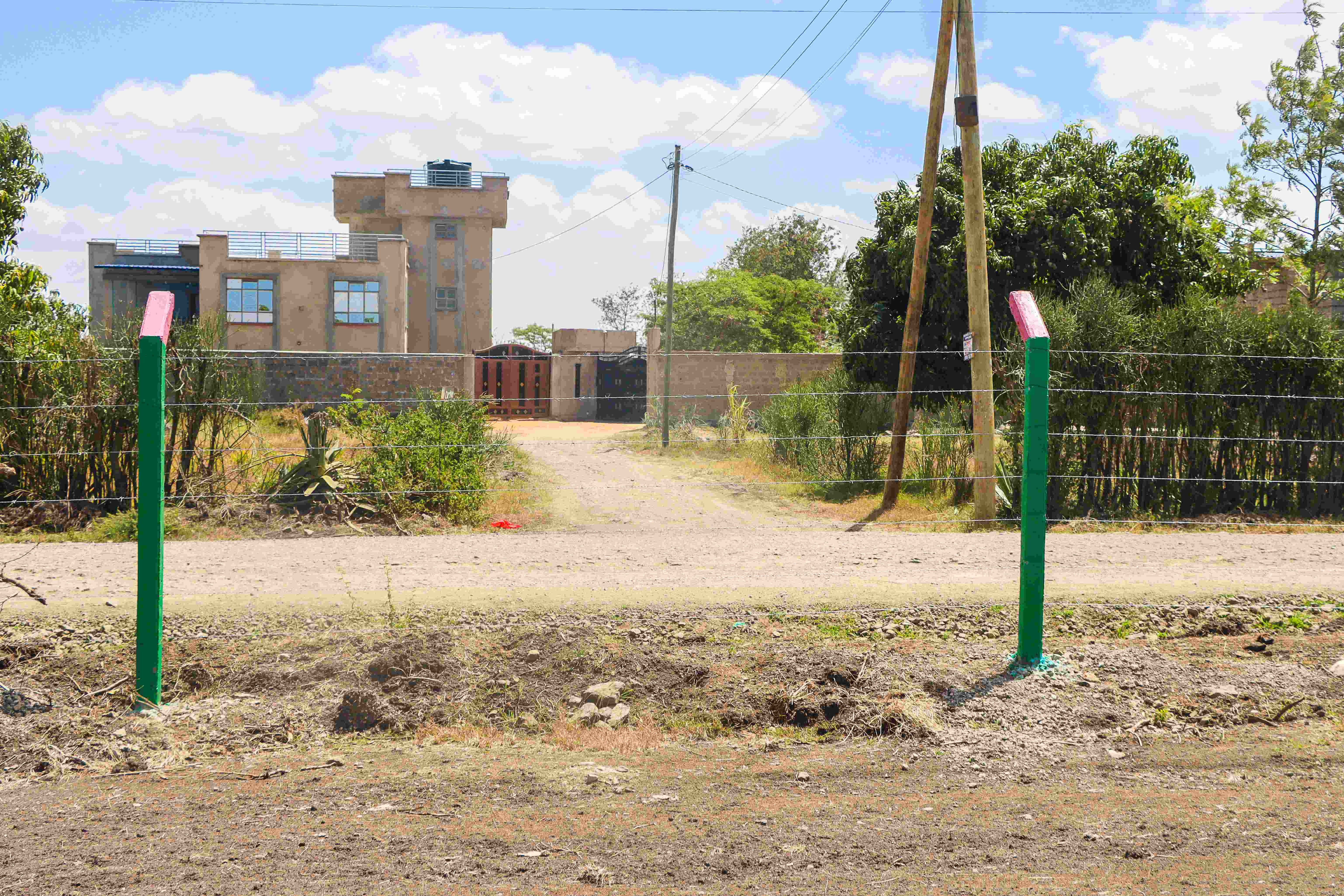 PLOTS FOR SALE IN JUJA 2.195M (JUJA PHASE 101)