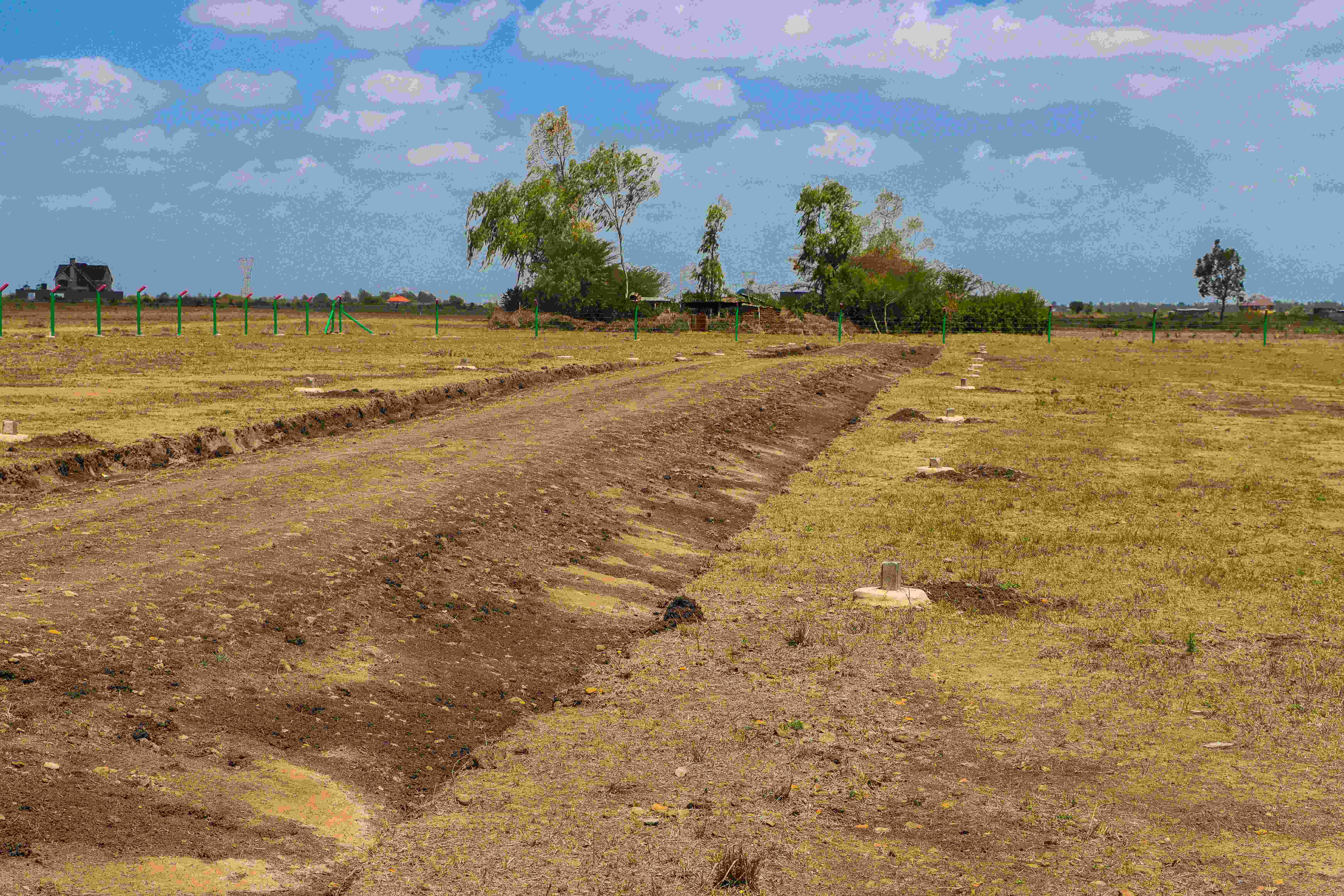 PLOTS FOR SALE IN JUJA 595K (JUJA PHASE 102)