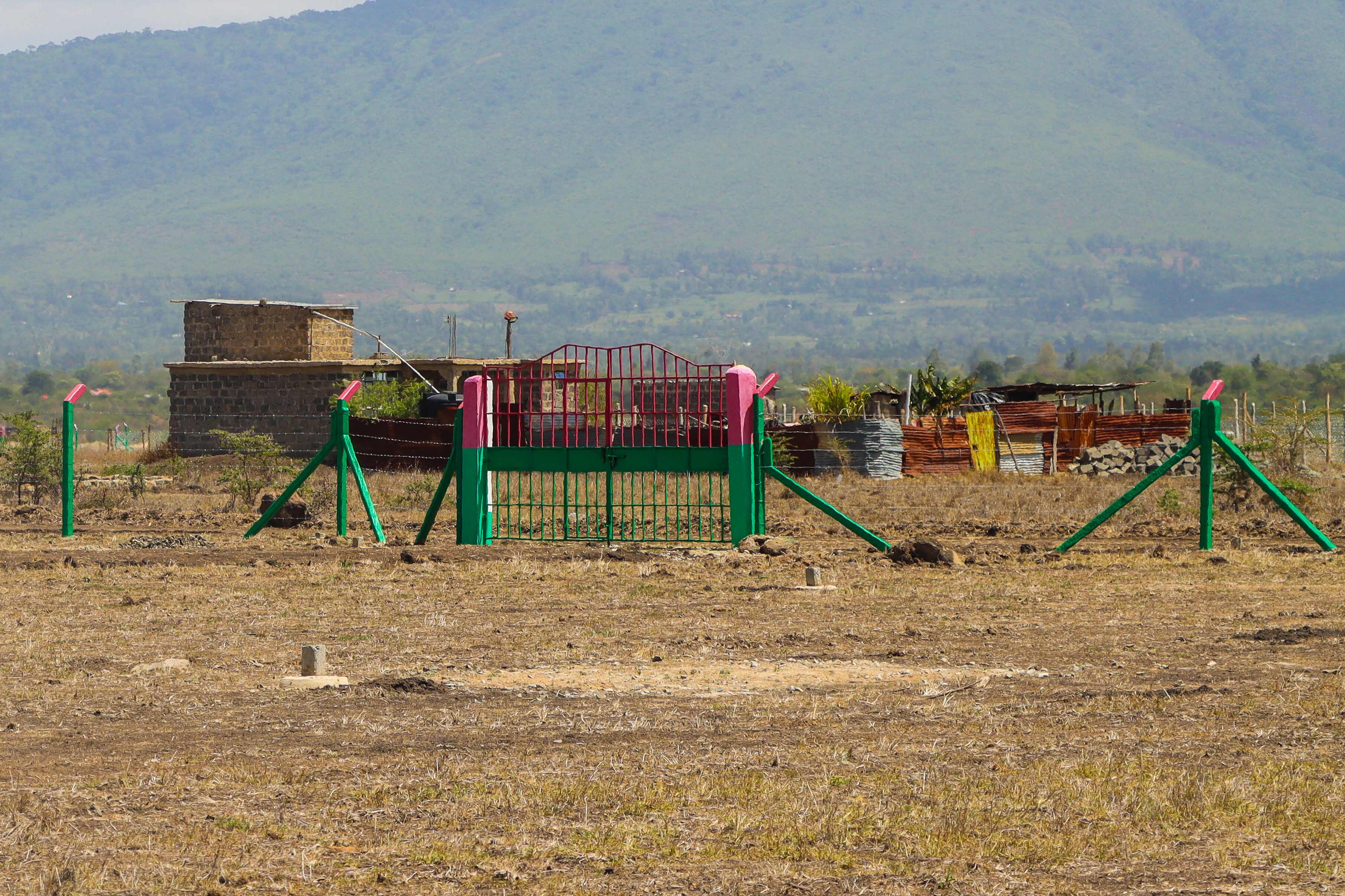 PLOTS FOR SALE IN JUJA 695K (JUJA PHASE 99)
