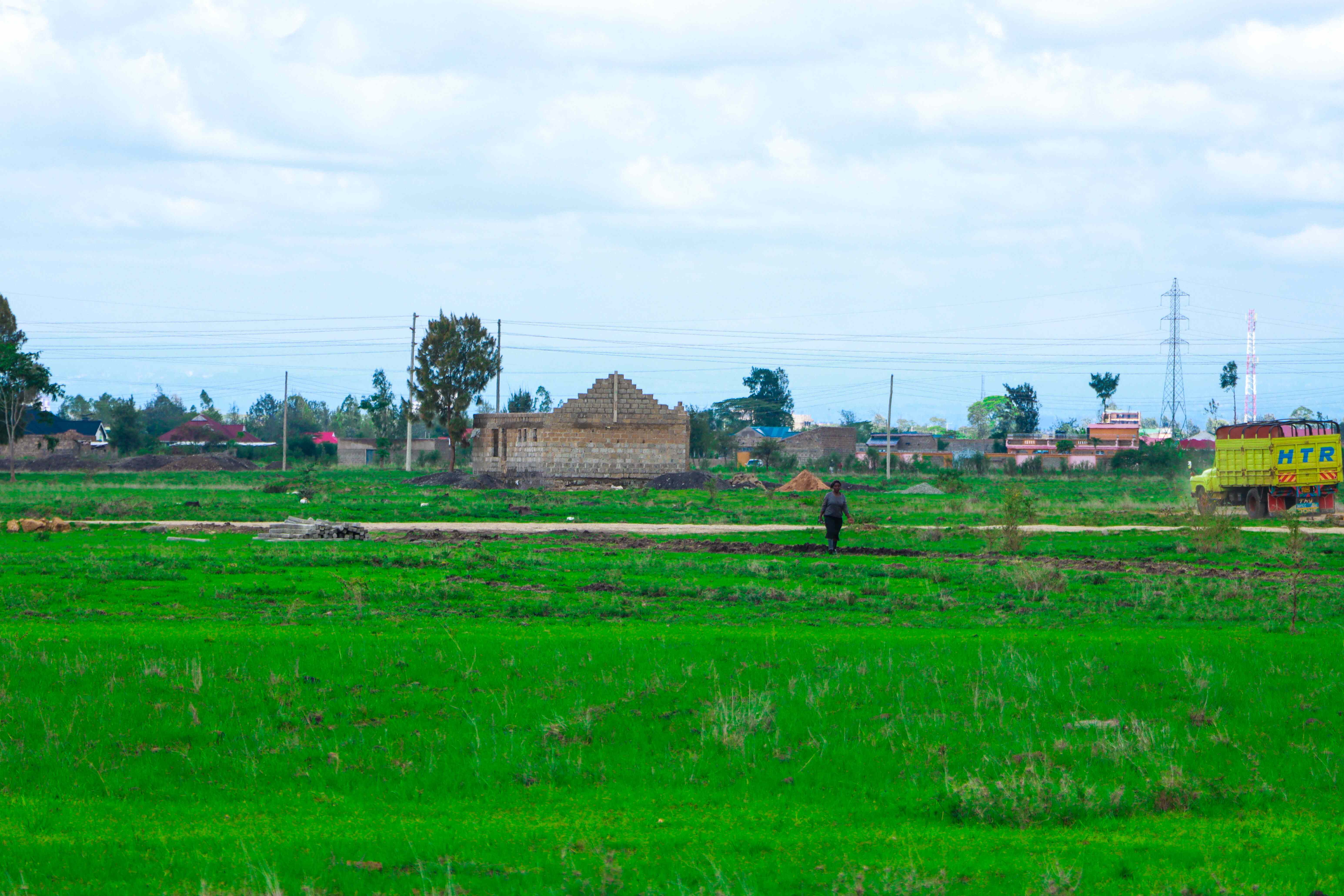 PLOTS FOR SALE IN MUTHAARA 595K (HEKIMA GARDENS)