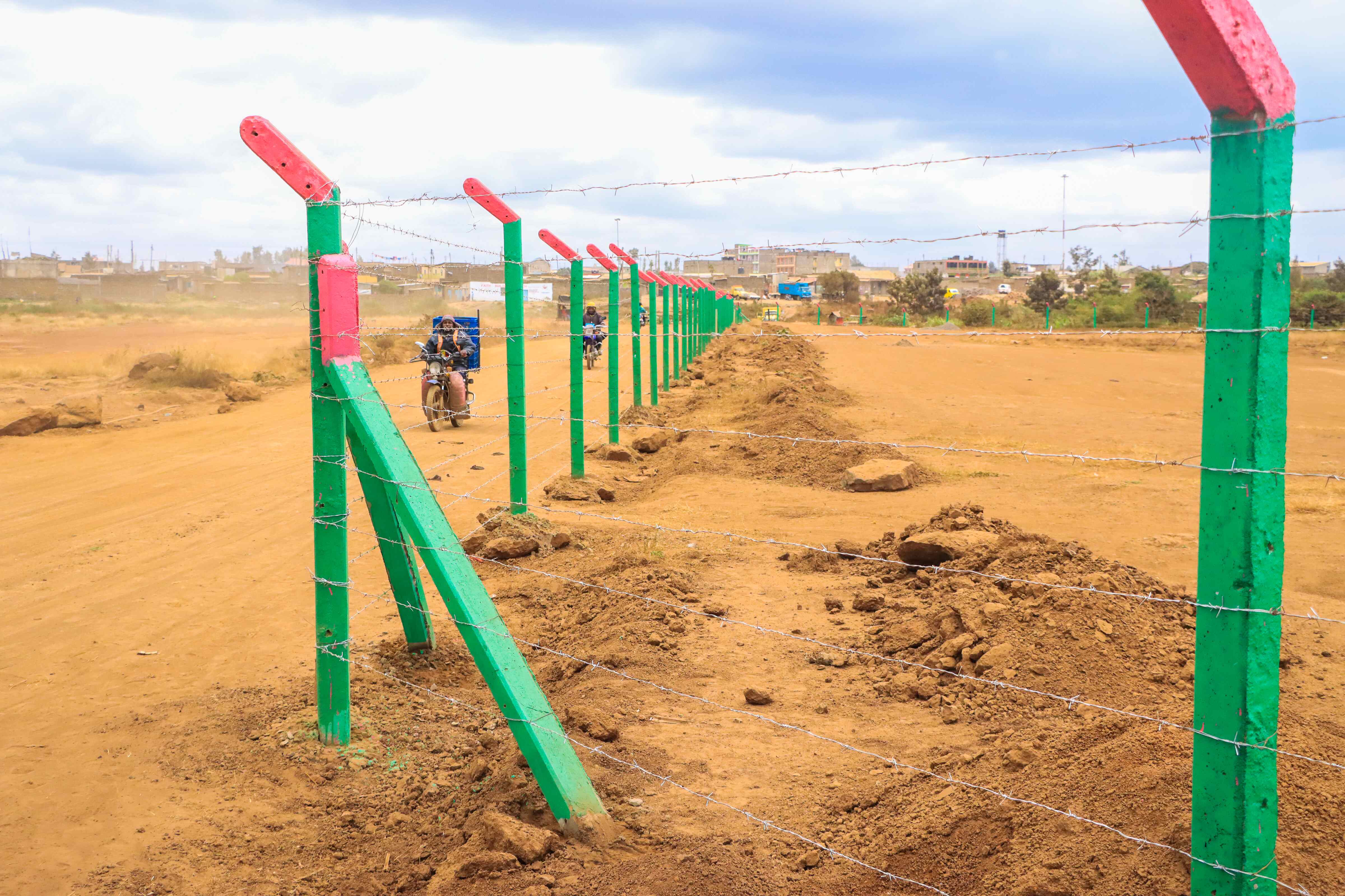 PLOTS FOR SALE IN JUJA 2.8M (JUJA ROYAL RIDGE NDARASHA)