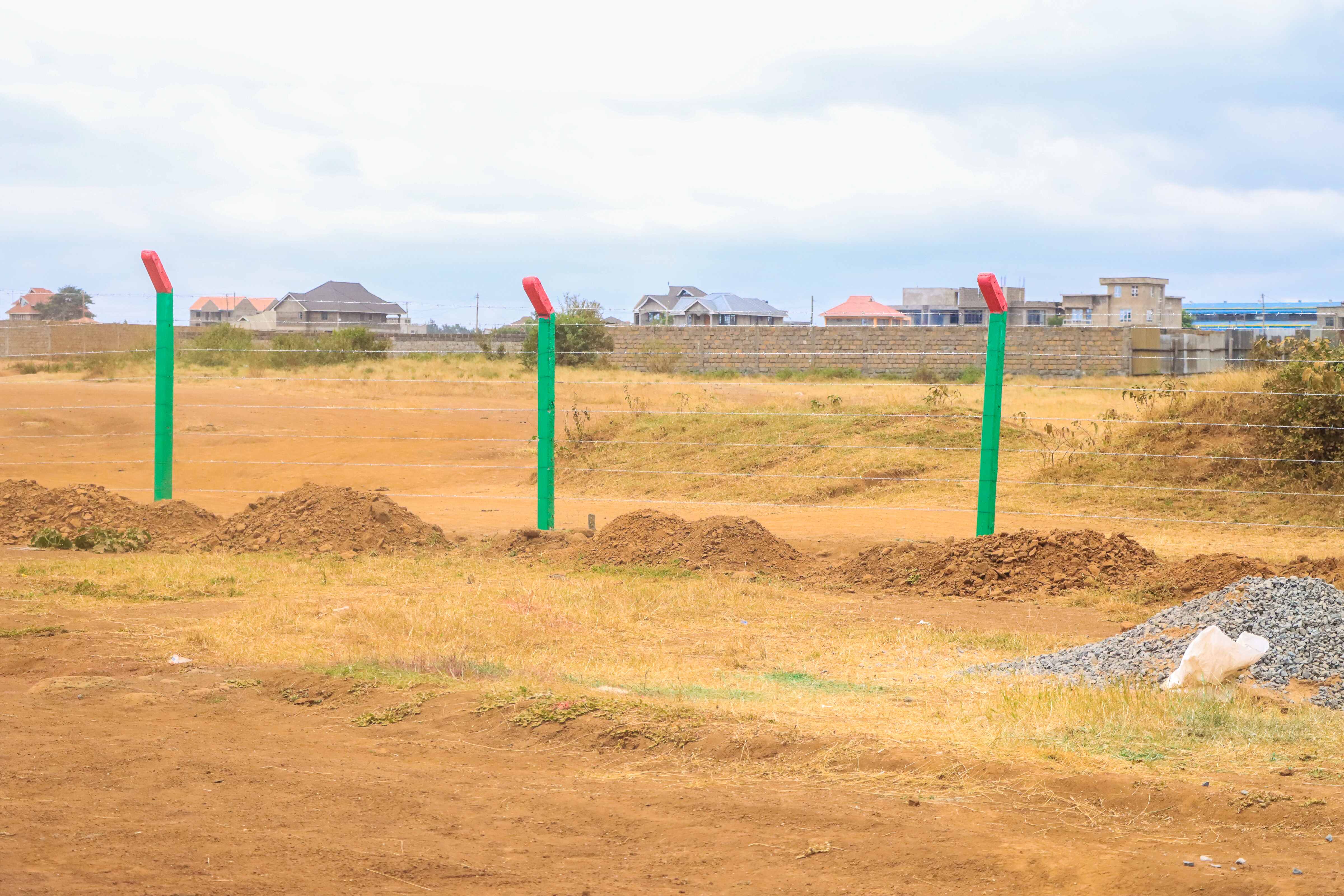 PLOTS FOR SALE IN JUJA 2.8M (JUJA ROYAL RIDGE NDARASHA)