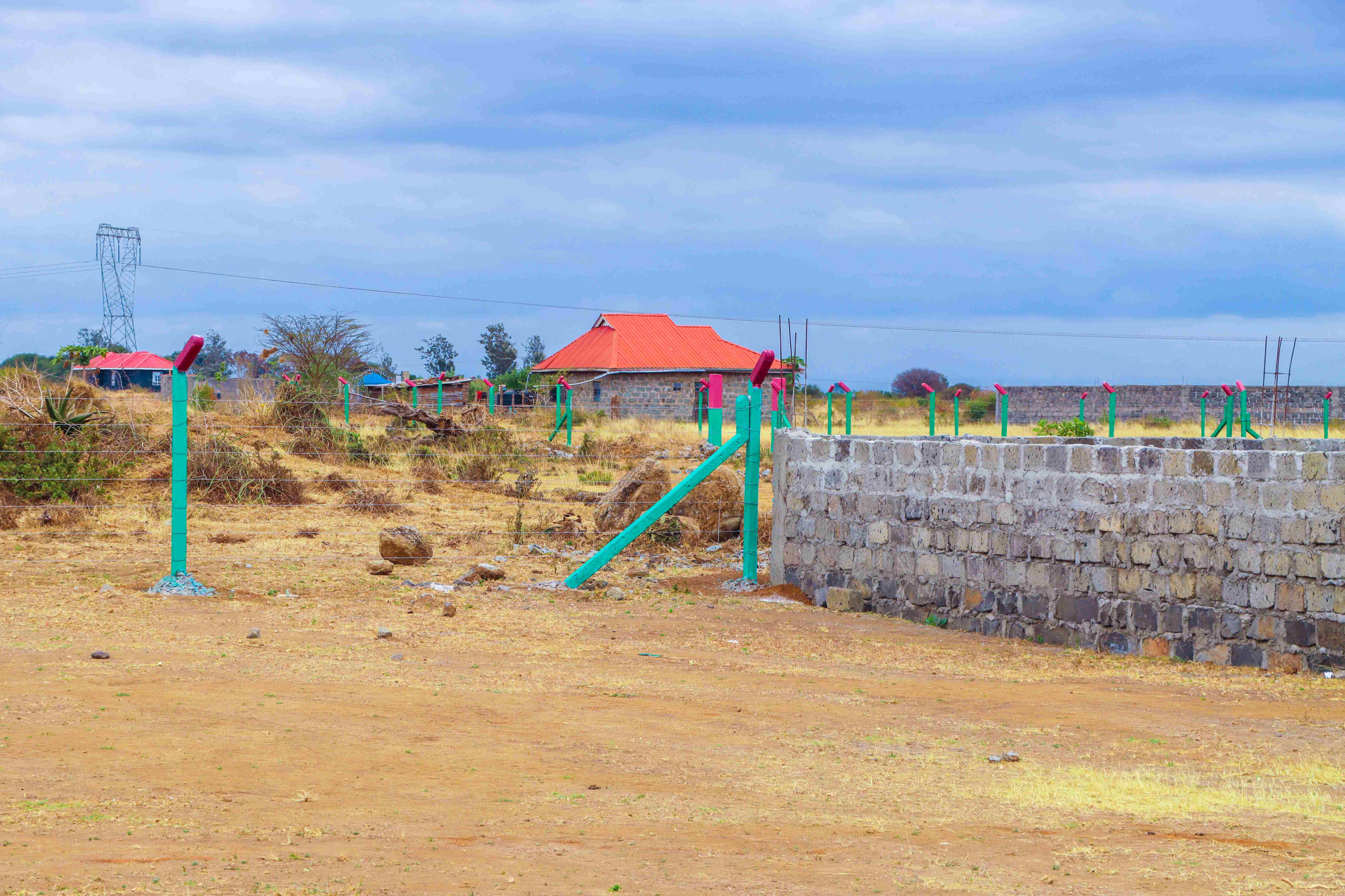 PLOTS FOR SALE IN JUJA 695K (JUJA PHASE 114)