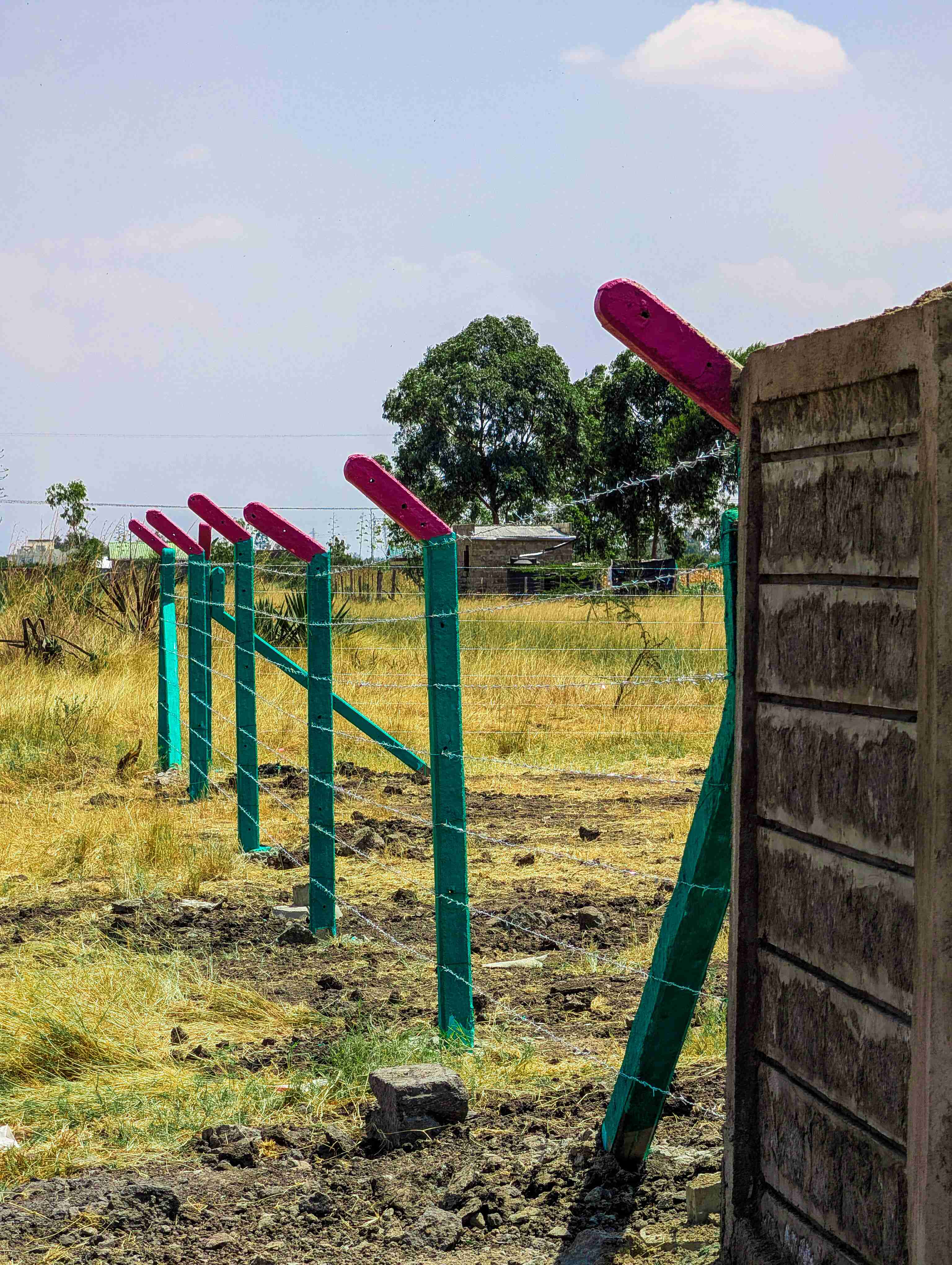 PLOTS FOR SALE IN JUJA 1.095M (JUJA PHASE 111)