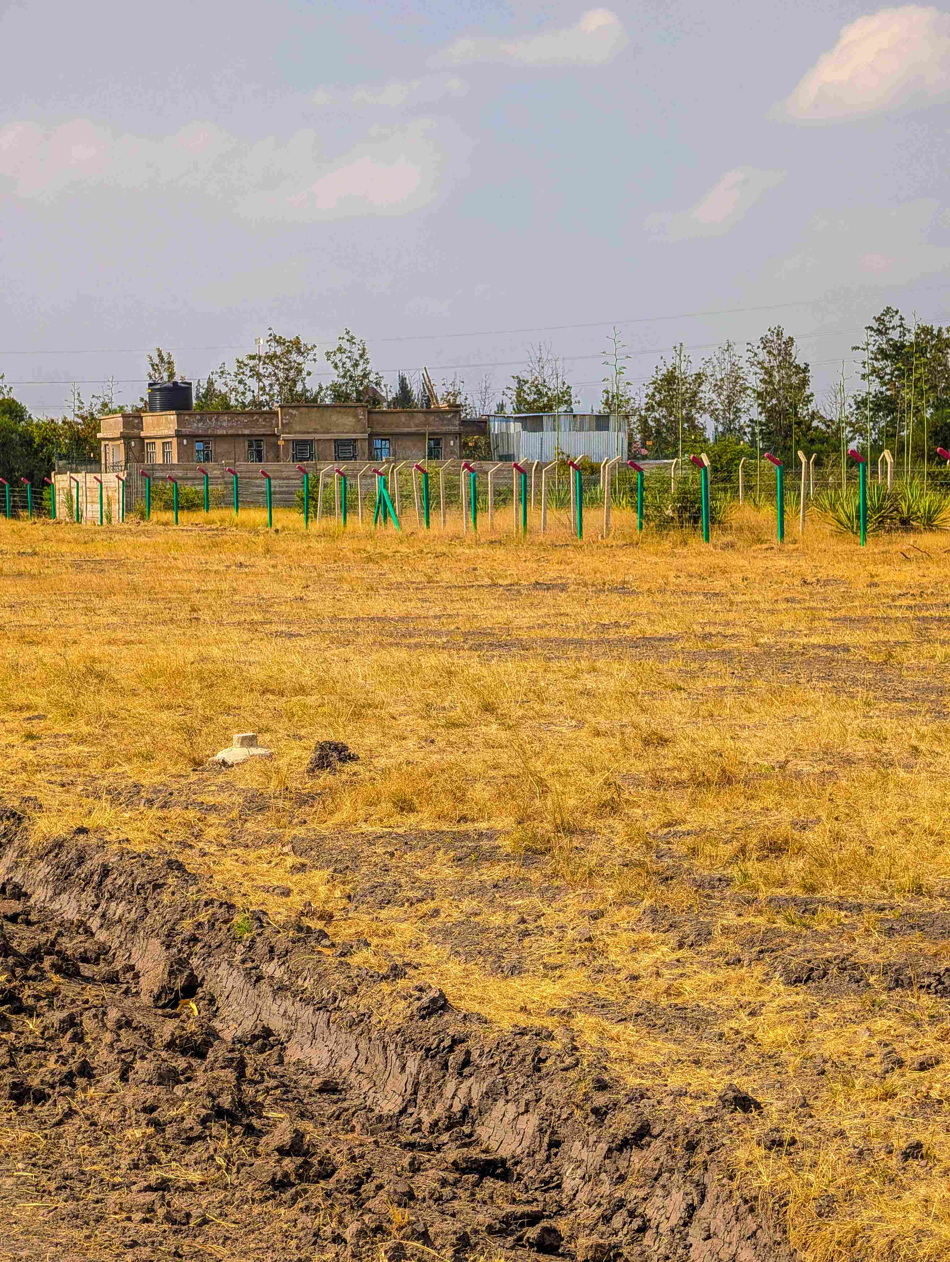 PLOTS FOR SALE IN JUJA 1.595M (JUJA PHASE 106)